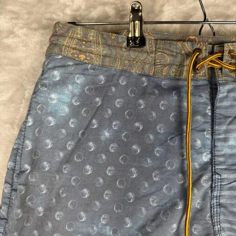 Billabong‎ Board Shorts Men Size 33 Blue Paisley Pocket Swim Trunks